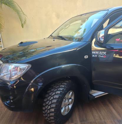 TOYOTA HILUX 3.0 SR 4X4 CD 16V TURBO INTERCOOLER DIESEL 4P MANUAL TOYOTA HILUX 3.0 SR 4X4 CD 16V TURBO INTERCOOLER DIESEL 4P MANUAL
